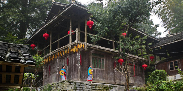 花瑶古寨