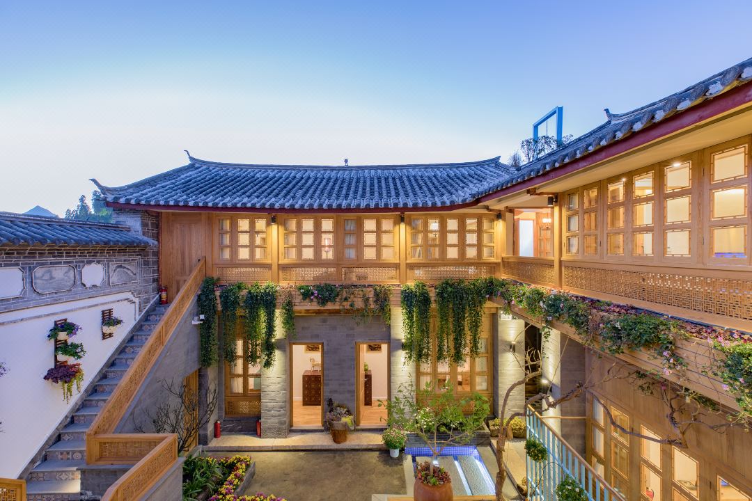 丽江花无双花园美宿