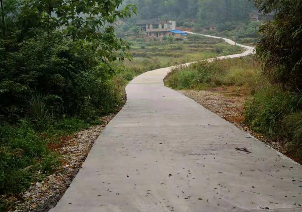 小溪市村